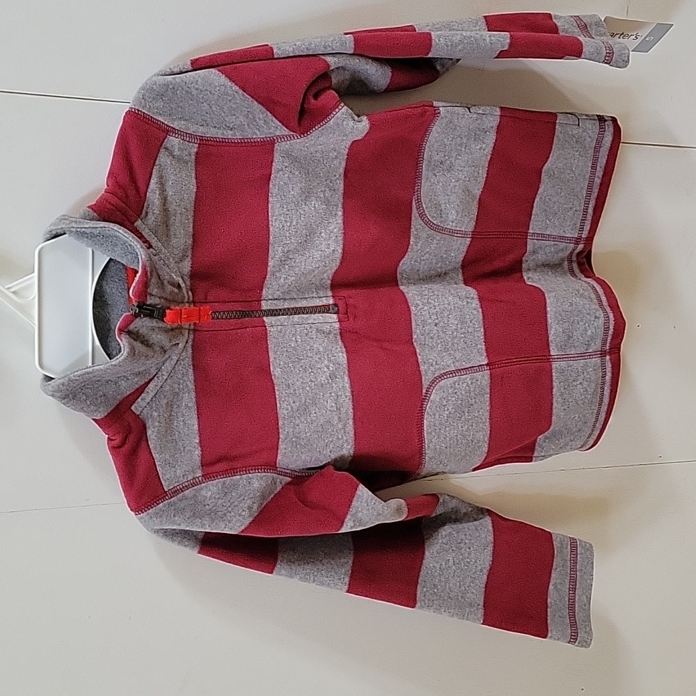 Fleece sweatshirt size 5.